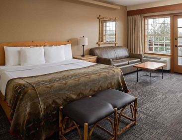 Heathman Lodge