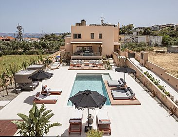 Vakantiehuis Villa Agali - ''Freier'' beheizter Pool, 70m zu