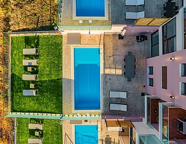 Vakantiehuis "Villa Mari" mit privatem Pool