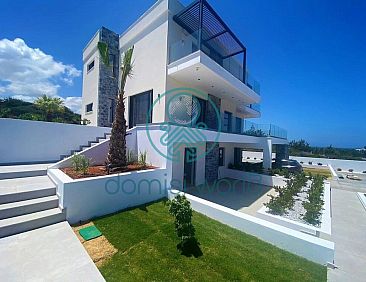 Vrijstaande woning in Anissaras