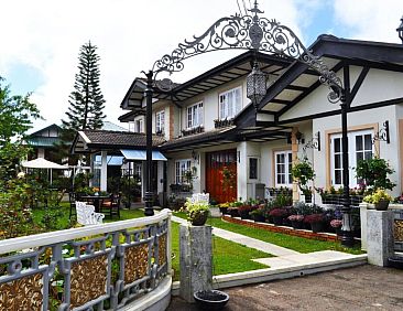 Cocoon Hills