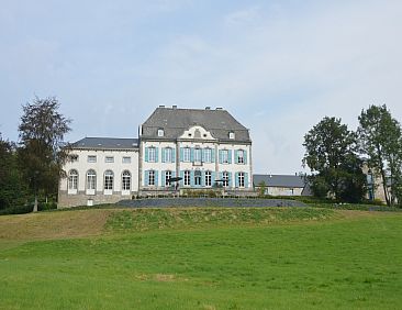 Chateau des Deux Etangs 24 pers