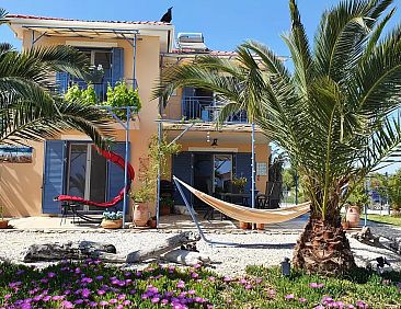 Villa Finiki Messinia (boven)