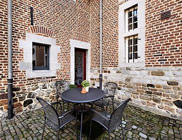 Hof van Aken