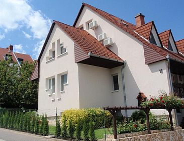 Appartement Wohnung mit Terrasse, Grill und Garten
