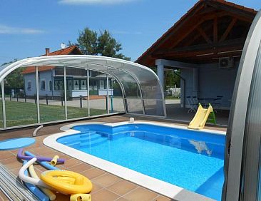 Vakantiehuis mit Garten, Grill und Terrasse