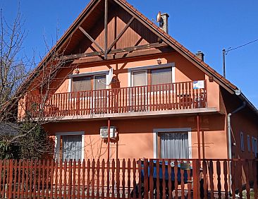 Appartement Appartement mit Balkon