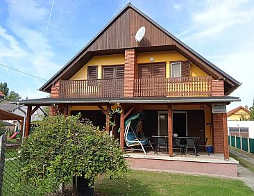 Vakantiehuis Zwillingsferienhaus mit Pool