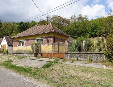 Vrijstaande woning in Szakadát