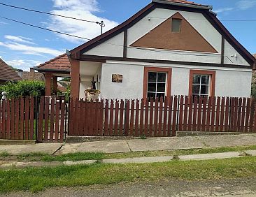 Vrijstaande woning in Alsómocsolád