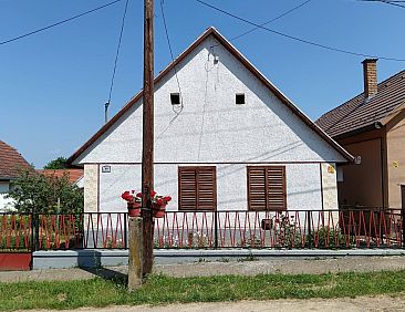 Vrijstaande woning in Alsómocsolád