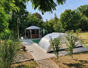 Vakantiehuis in Döbrököz mit privatem Pool