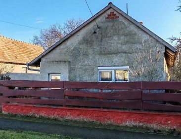 Vrijstaande woning in Patosfa