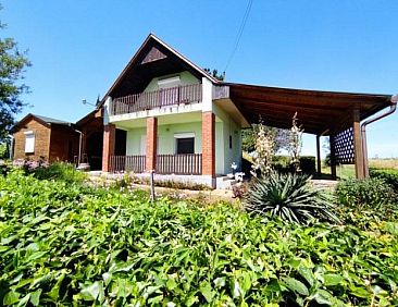 Vrijstaande woning in Bár