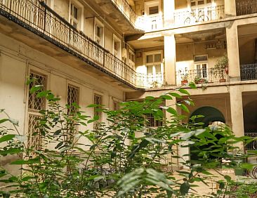 Appartement Moderne Ferienwohnung in Ujlipotvaros mit Garten