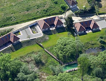 Vrijstaande woning in Irota