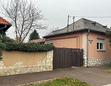 Vrijstaande woning in Eger