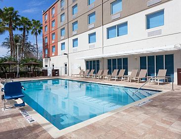 Holiday Inn Express Hotel &amp; Suites Fort Lauderdale Airport/C