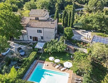 Todi, huis met privé zwembad