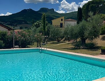 Vakantiehuisje in Montebello di Bertona