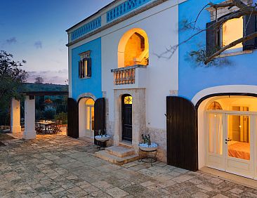 Vakantiehuis Antike Villa mit privatem Pool, Spa und türkis