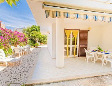 Vakantiehuis Villa 'Irene' mit Garten, Terrasse und Grill