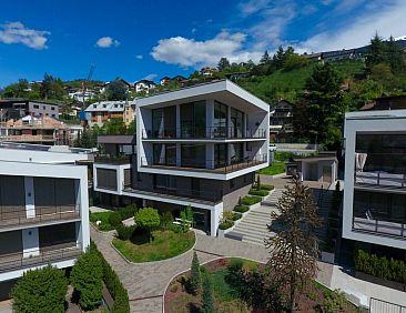 Appartement Apartment mit Balkon