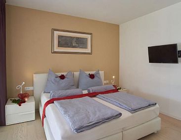 Appartement Fewo mit Pool, Sauna und Whirlpool