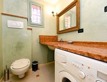 Appartement DesenzanoLoft Eden mit Seeblick und privatem Str