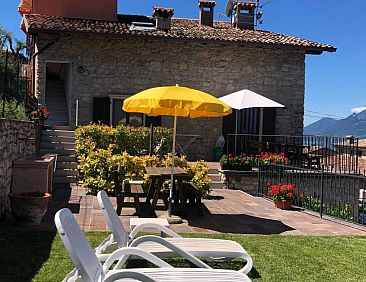 Appartement Wohnung nr. 2 im Casa Mary mit Balkon und Seebli