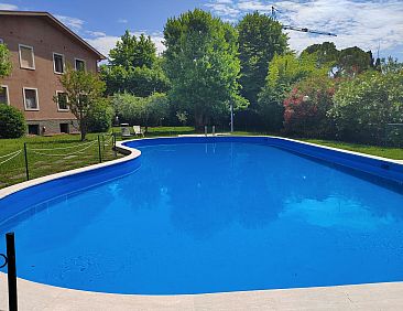 Appartement mit Terrasse