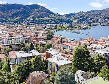 Vrijstaande woning in Como
