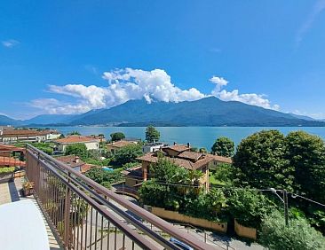 Vrijstaande woning in Domaso