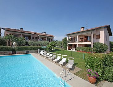 Appartement Geranium' Wohnung mit Schwimmbad