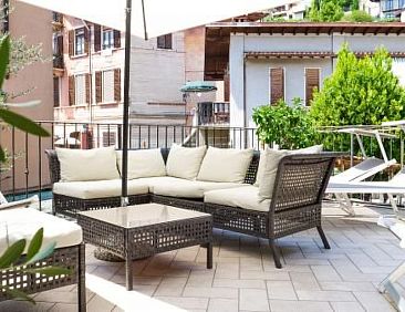 Appartement 'Ca' due Olivi' mit eigener Terrasse