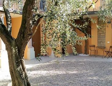 Vakantiehuis 'Ca' due Olivi' mit Terrasse