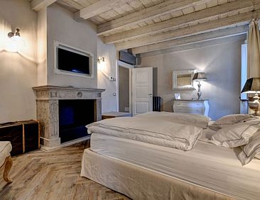 Appartement DesenzanoLoft : La Vite Luxury Appartment 1 CIN 