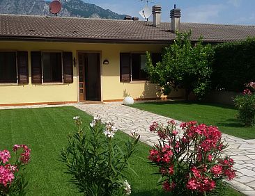 Appartement Wohnung mit herrlichem Blick auf den Gardasee