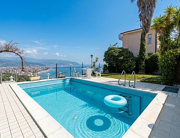 Vakantiehuis Bella vista su Diano