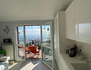 Vrijstaande woning in Imperia