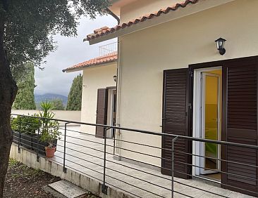 Vrijstaande woning in Imperia