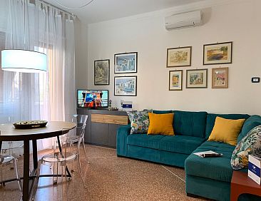 Appartement Wohnung 'Sonnenblume' mit Balkon