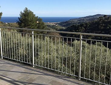 Vrijstaande woning in Diano Castello