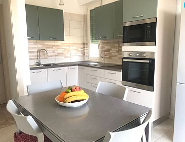 Appartement 'White' mit Balkon