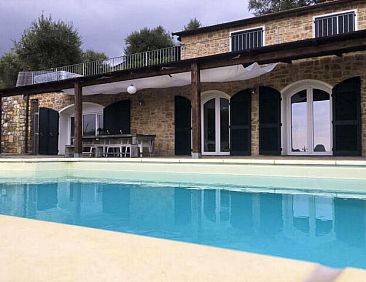 Vrijstaande woning in Civezza