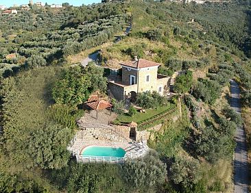 Vakantiehuis Haus mit privatem Pool und herrlicher Aussicht
