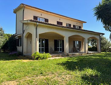 Vrijstaande woning in Tarquinia