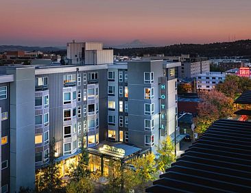 Staypineapple, Watertown, University District Seattle
