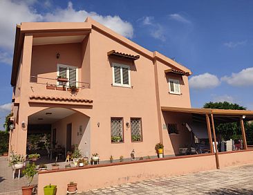 Vrijstaande woning in Siracusa