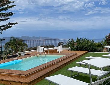 Vakantiehuis Villa Panorama del Golfo mit privatem Pool und 